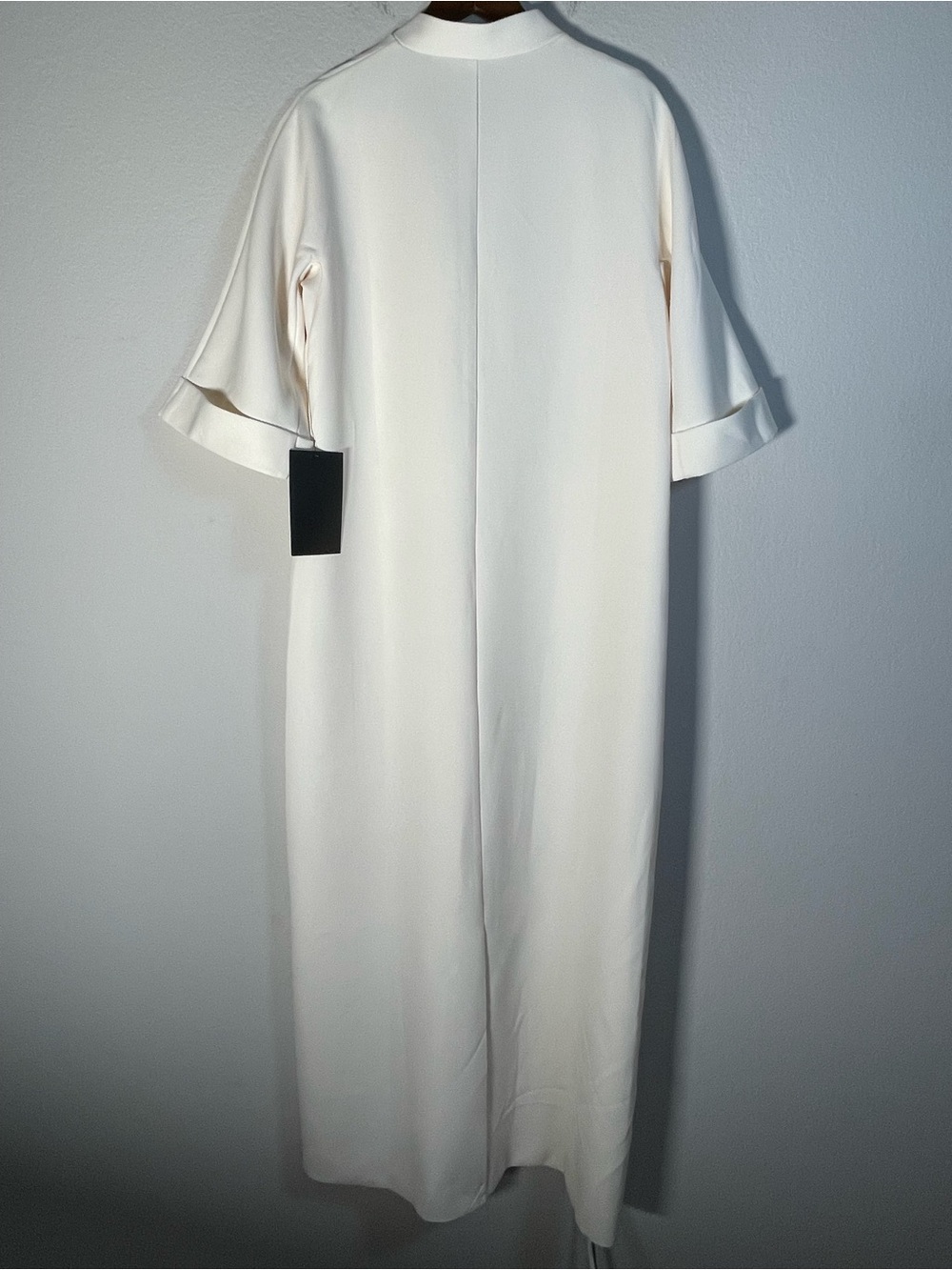 Tuckernuck NWT Carolina Maxi Dress Size Medium in Ivory Crepe - Picture 15 of 16